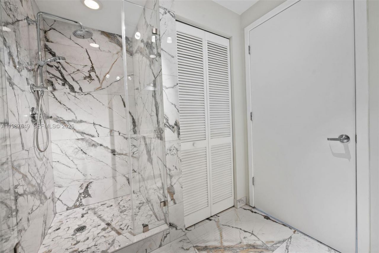 3470 E Coast Ave , Unit H0302, Miami, FL 33137 Photo