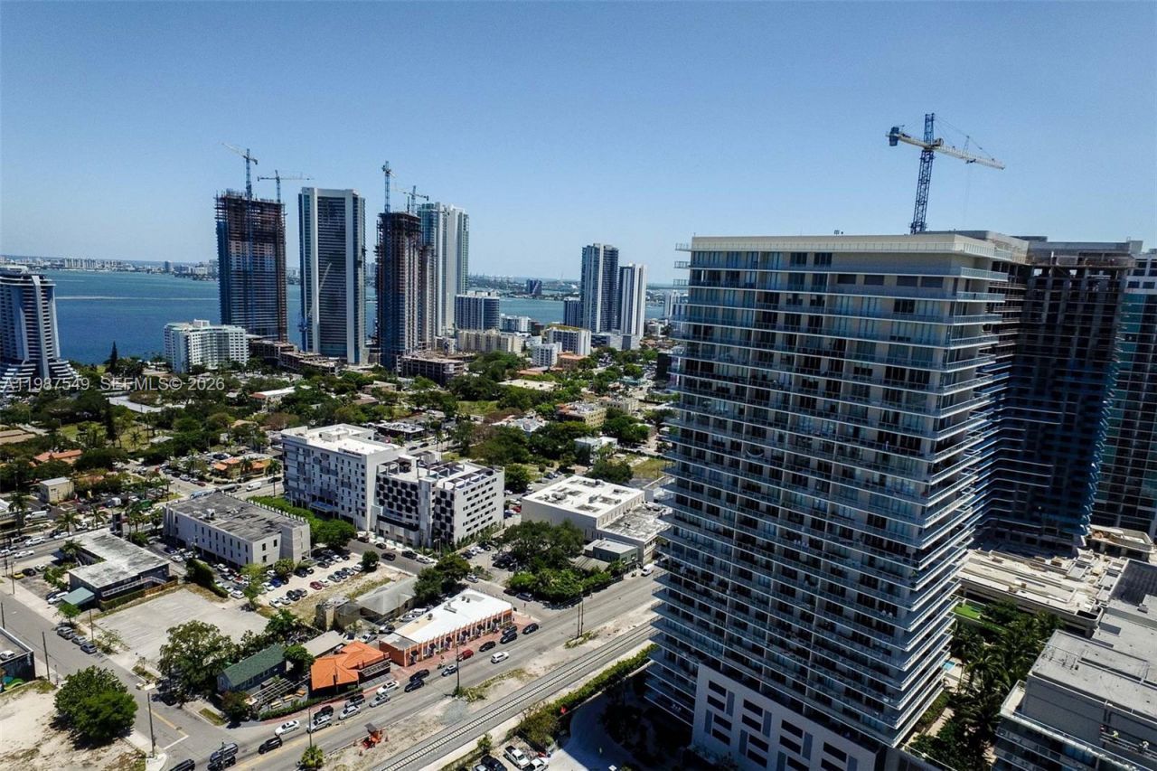 3470 E Coast Ave , Unit H0302, Miami, FL 33137 Photo