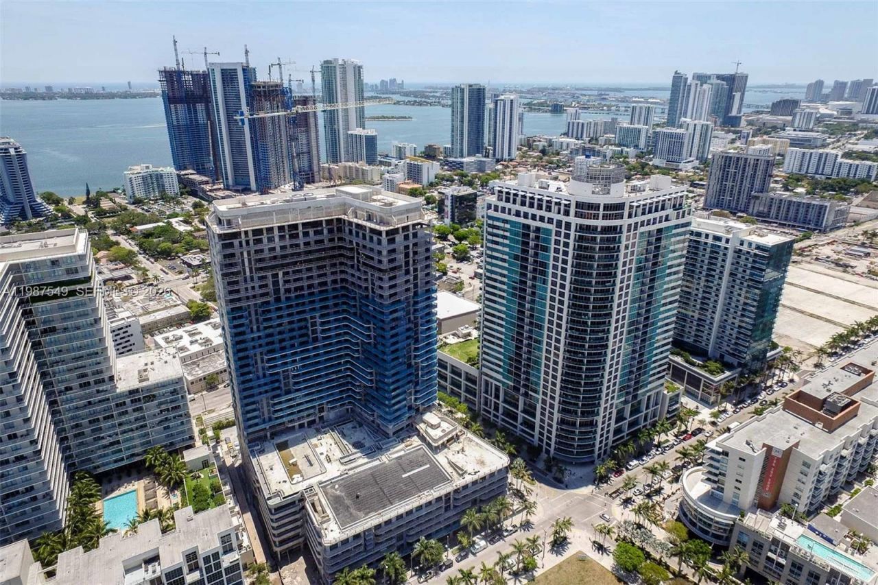 3470 E Coast Ave , Unit H0302, Miami, FL 33137 Photo