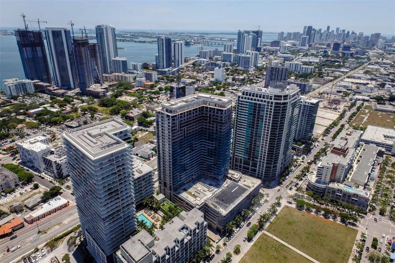 3470 E Coast Ave , Unit H0302, Miami, FL 33137 Photo