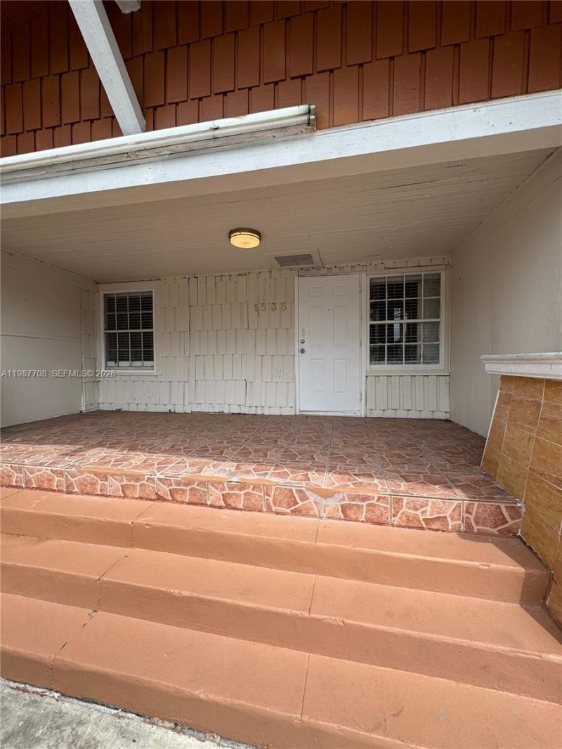 1545 NW 1st St, Unit 1535, Miami, FL 33125 Photo