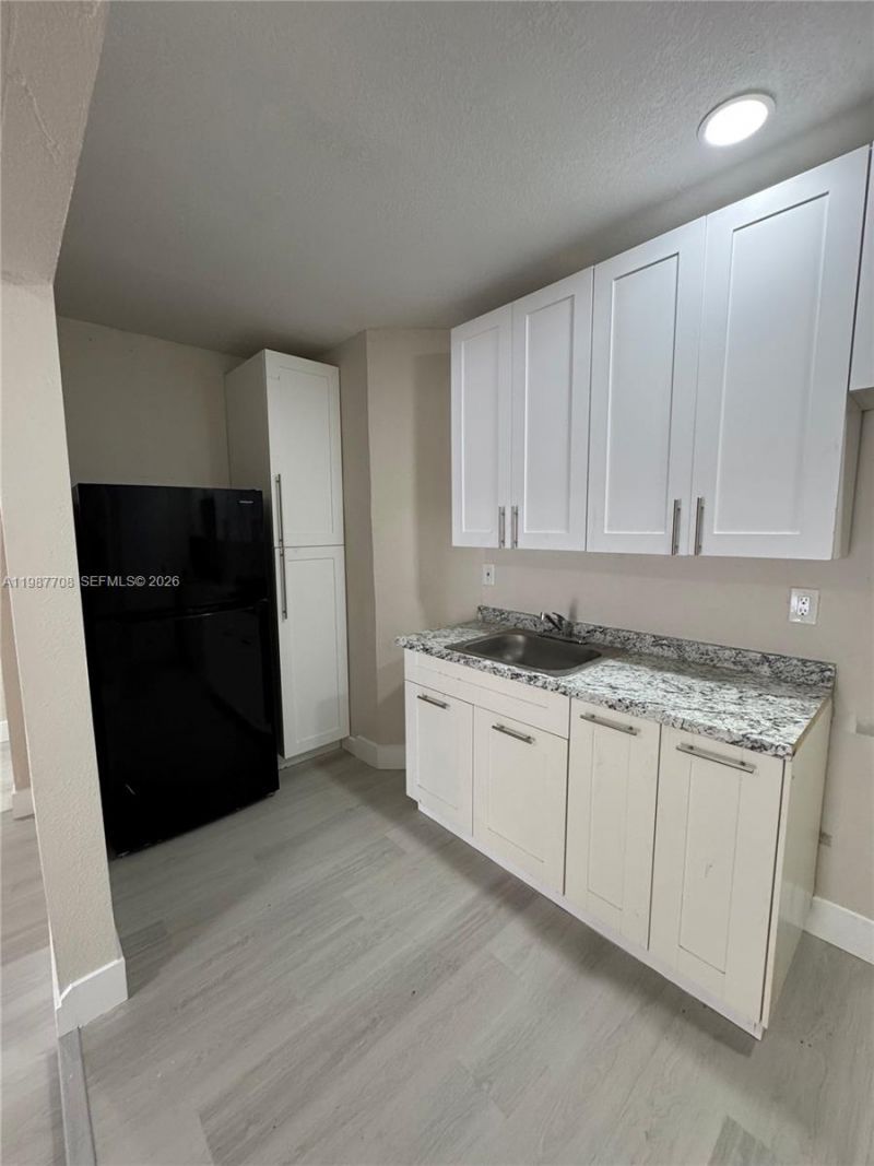 1545 NW 1st St, Unit 1535, Miami, FL 33125 Photo