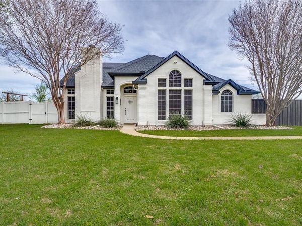 111 Hunters Glen Drive, Wylie, TX 75098