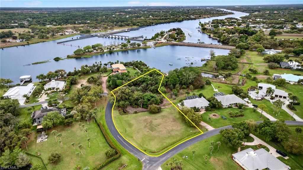 18151 Riverchase Ct , Alva, FL 33920 Photo