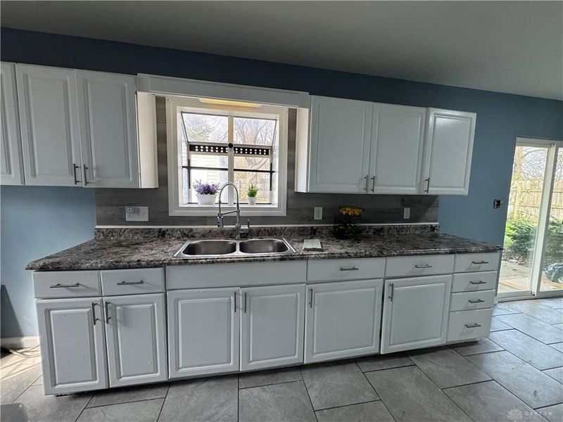 4883 Rainier Drive, Dayton, OH 45432 Photo 7