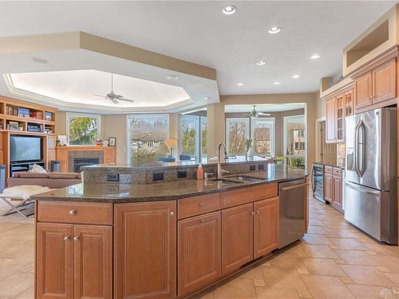 1027 Wild Hickory Lane, Washington Township, OH 45458 Photo 17