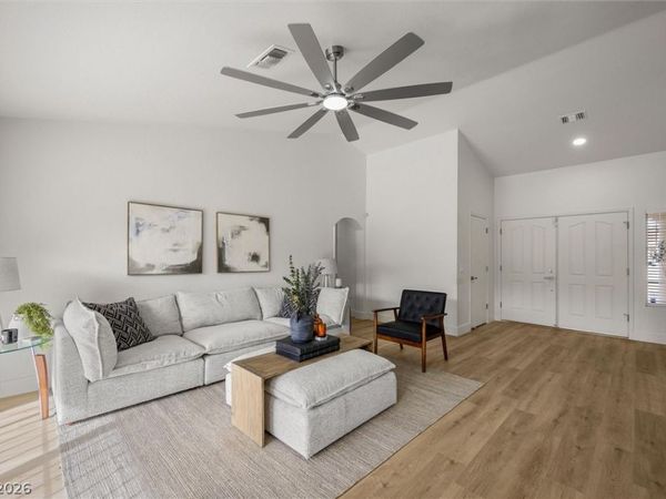 2517 Desert Sands Drive, Las Vegas, NV 89134