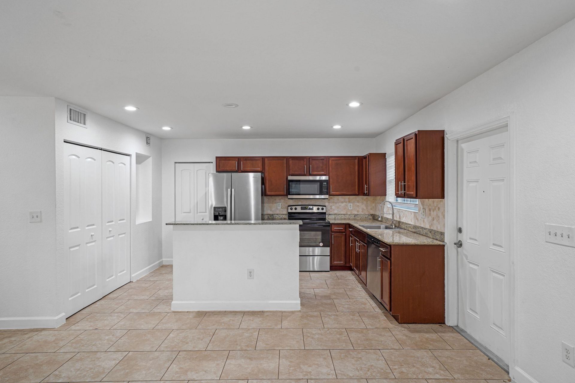 3525 NW 114th Lane, Unit 3529, Coral Springs, FL 33065 Photo