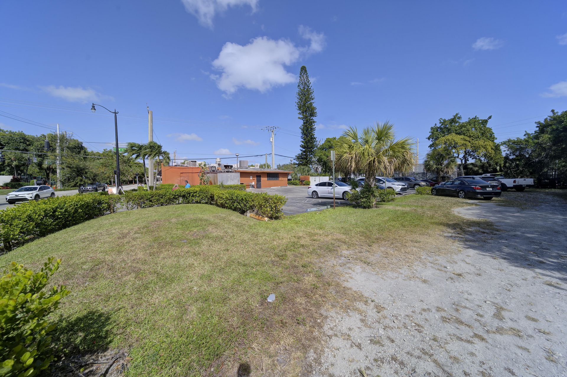 600 S Dixie Hwy W W, Pompano Beach, FL 33097 Photo