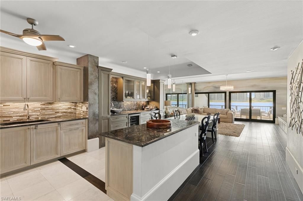 406 La Peninsula Blvd, Unit 406, Naples, FL 34113 Photo