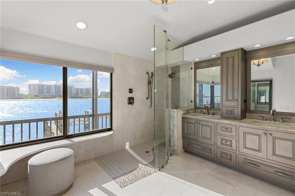 406 La Peninsula Blvd, Unit 406, Naples, FL 34113 Photo