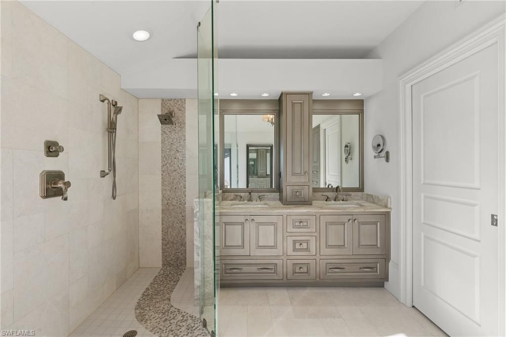 406 La Peninsula Blvd, Unit 406, Naples, FL 34113 Photo
