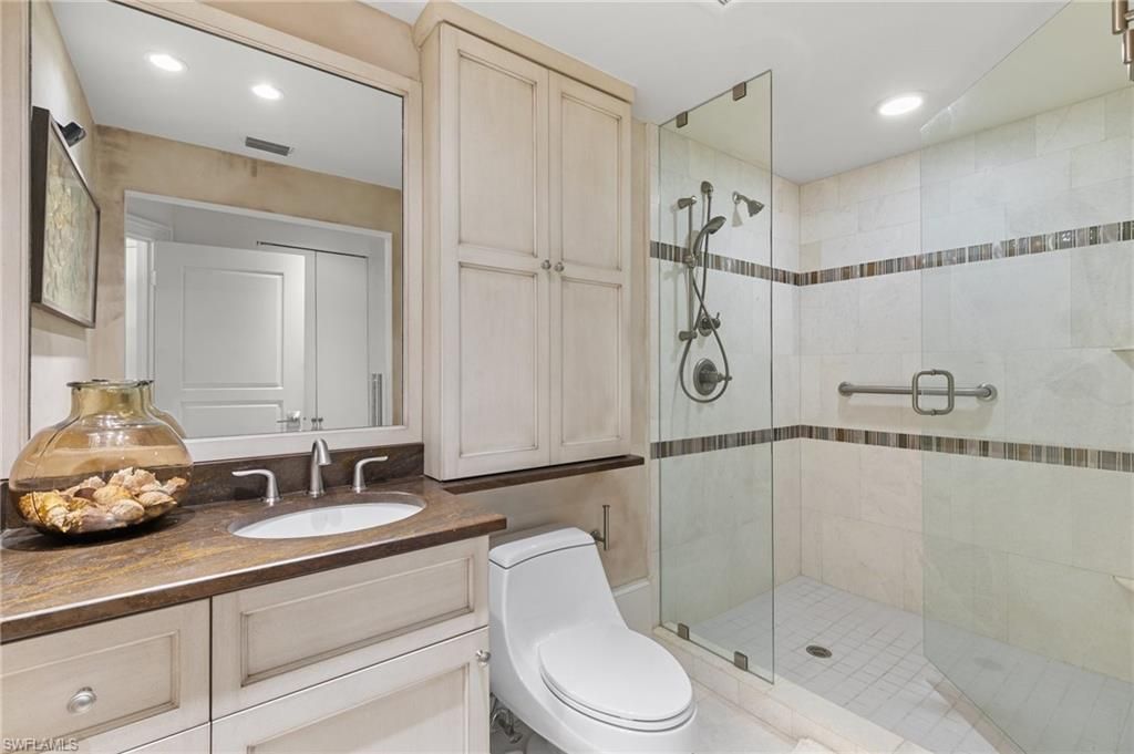 406 La Peninsula Blvd, Unit 406, Naples, FL 34113 Photo