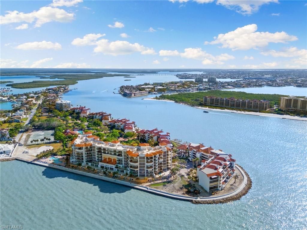 406 La Peninsula Blvd, Unit 406, Naples, FL 34113 Photo