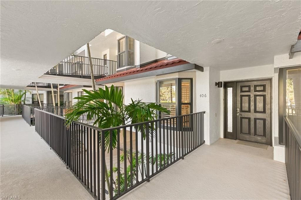 406 La Peninsula Blvd, Unit 406, Naples, FL 34113 Photo