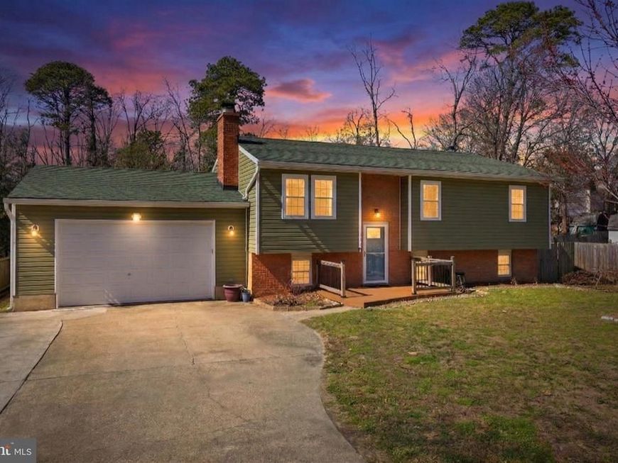 304 Maryland Avenue, Pasadena, MD 21122 Main Photo