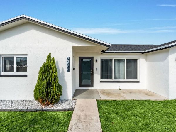 22555 SW 56th Ave , Boca Raton, FL 33433