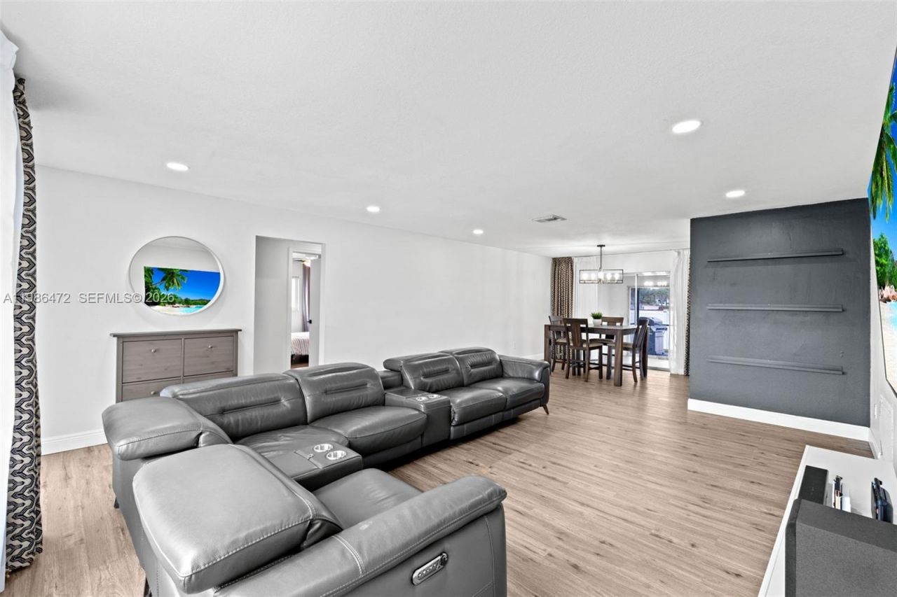 22555 SW 56th Ave , Boca Raton, FL 33433 Photo