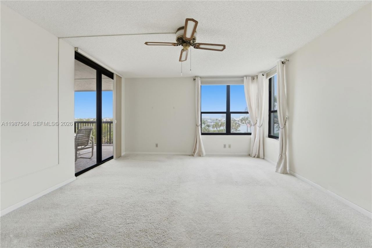 19670 Beach Rd, Unit B323, Tequesta, FL 33469 Photo