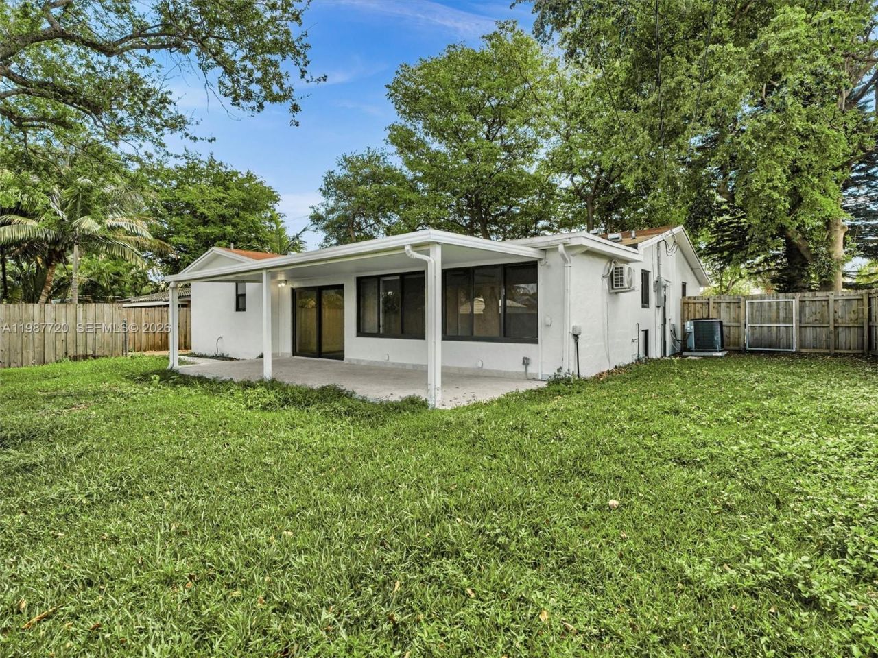 3193 Taft St , Hollywood, FL 33021 Photo