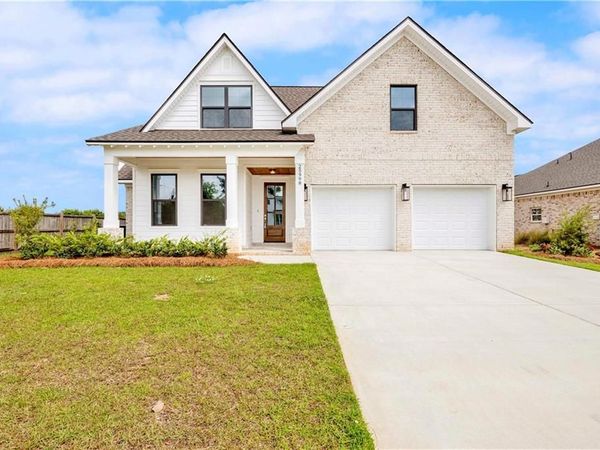 25998 Capra Court, Daphne, AL 36526