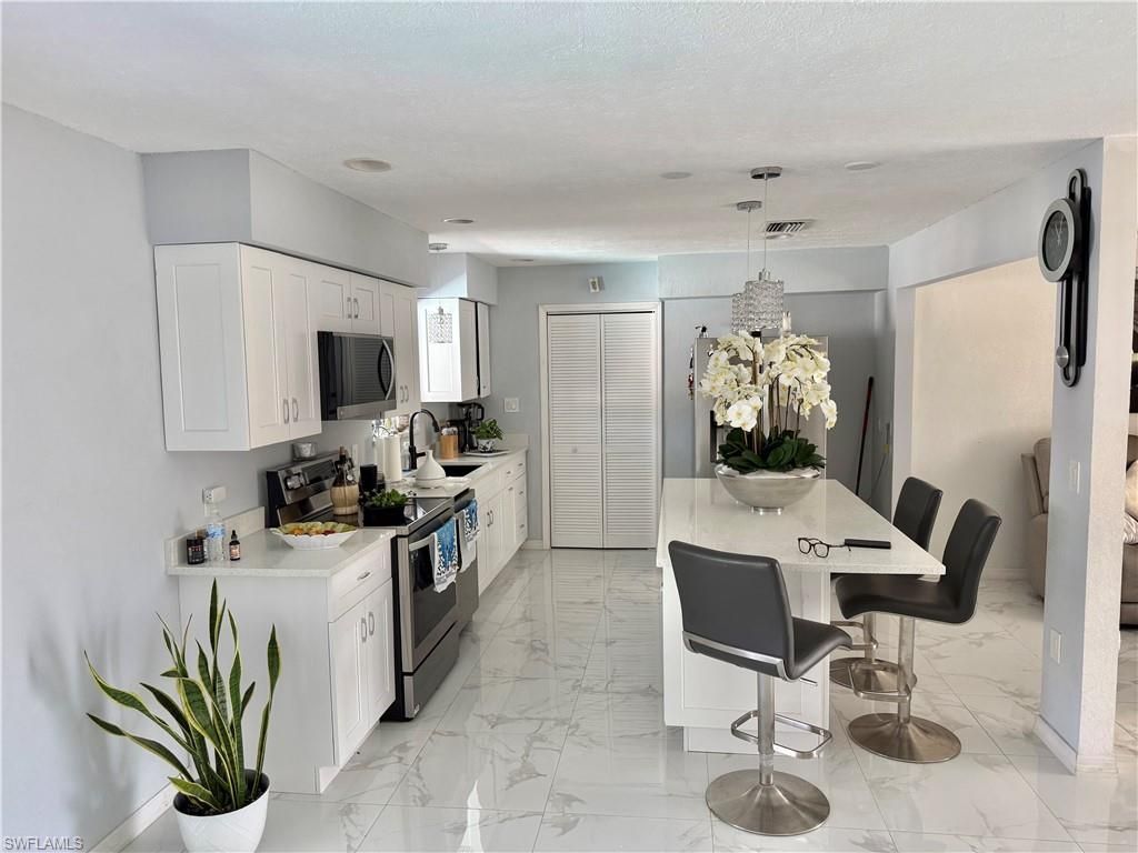 226 Kingston Dr, Fort Myers, FL 33905 Photo
