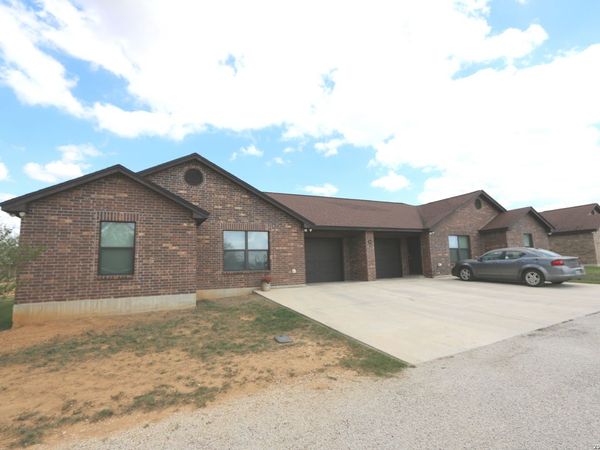 16020 Us Highway 87 W, Unit A-1, Adkins, TX 78101