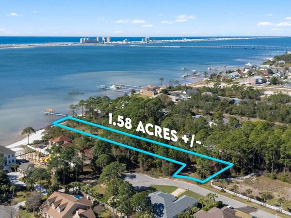 0000 Fontainebleau Court, Navarre, FL 32566