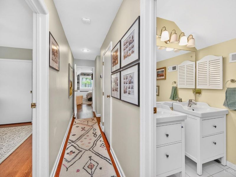 350 Pleasant Hill Drive, Wyoming, OH 45215 Photo 37