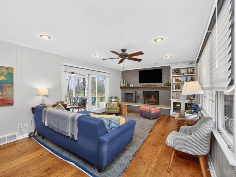 350 Pleasant Hill Drive, Wyoming, OH 45215 Photo 7