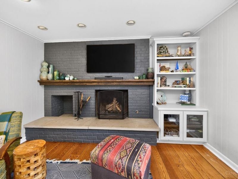 350 Pleasant Hill Drive, Wyoming, OH 45215 Photo 8