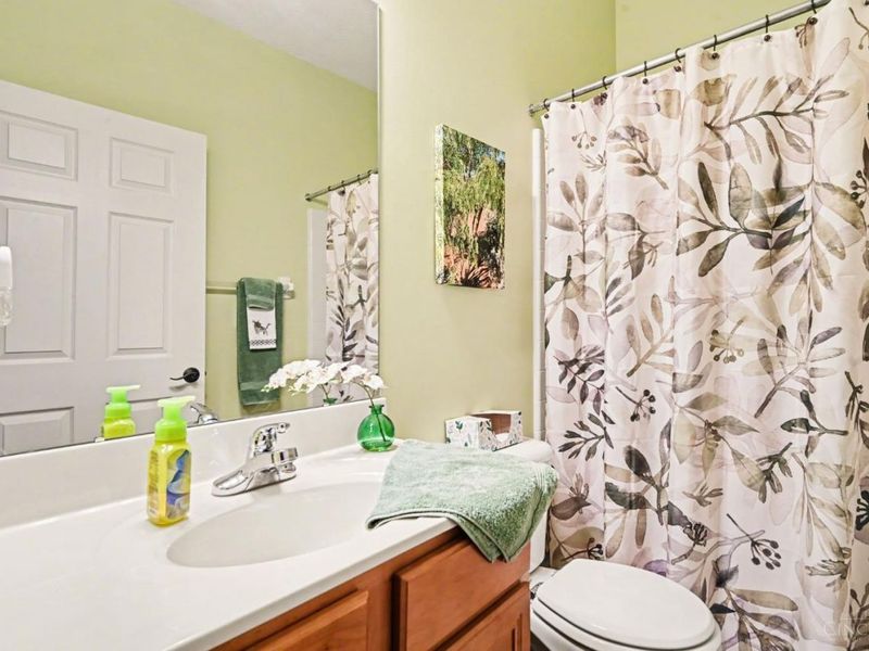 5401 Michelles Oak Court, Unit E, Green Township, OH 45238 Photo 20