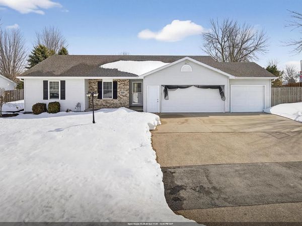 N9598 CHADBURY LANE, Appleton, WI 54915