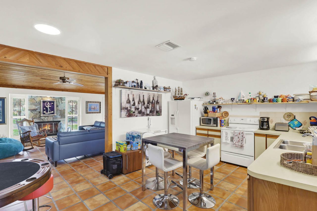 1902 Mimosa Avenue, Fort Pierce, FL 34949 Photo