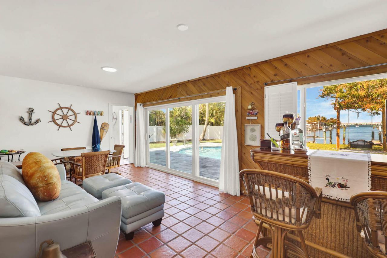 1902 Mimosa Avenue, Fort Pierce, FL 34949 Photo