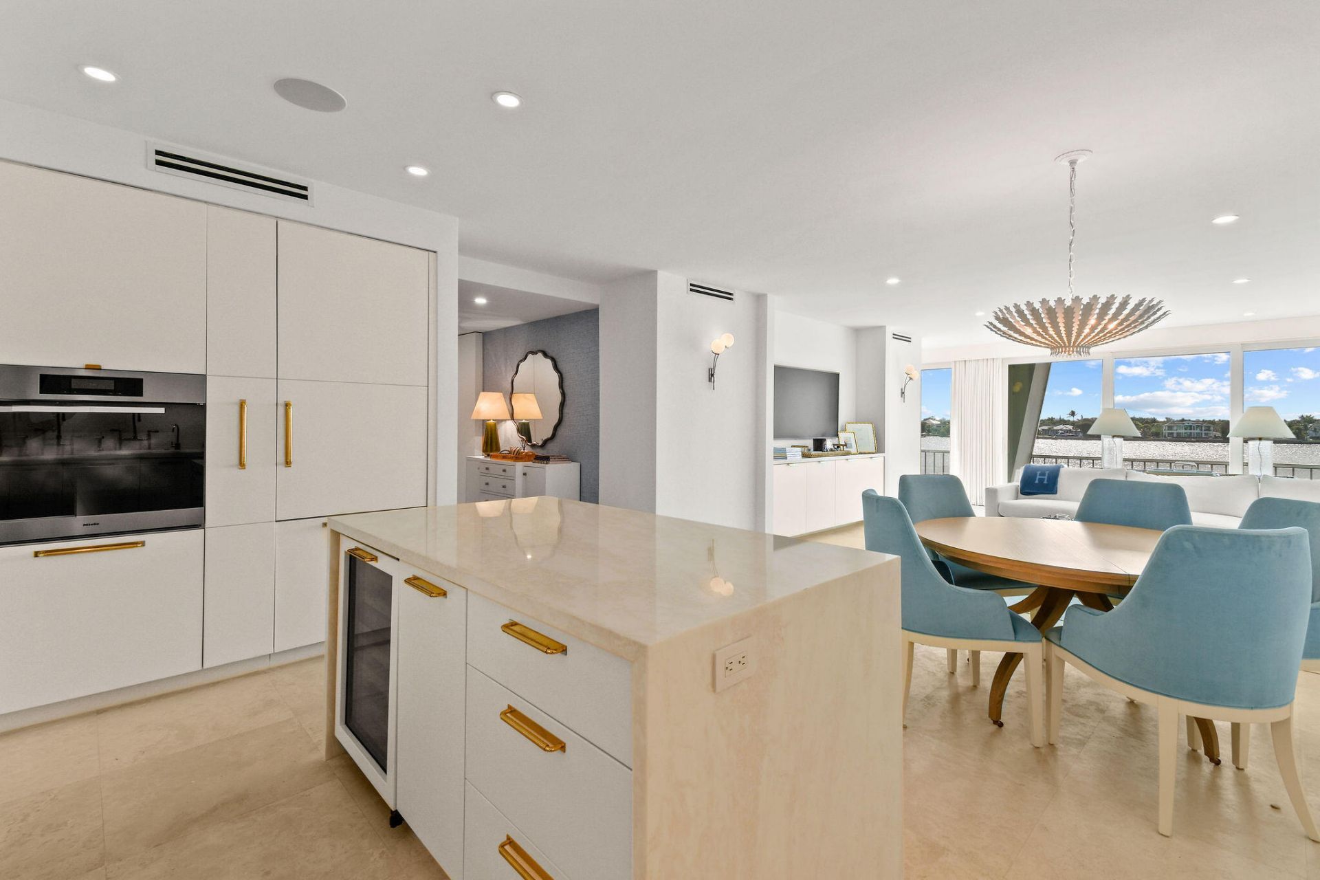 2180 Ibis Isle Road, Unit 12, Palm Beach, FL 33480 Photo