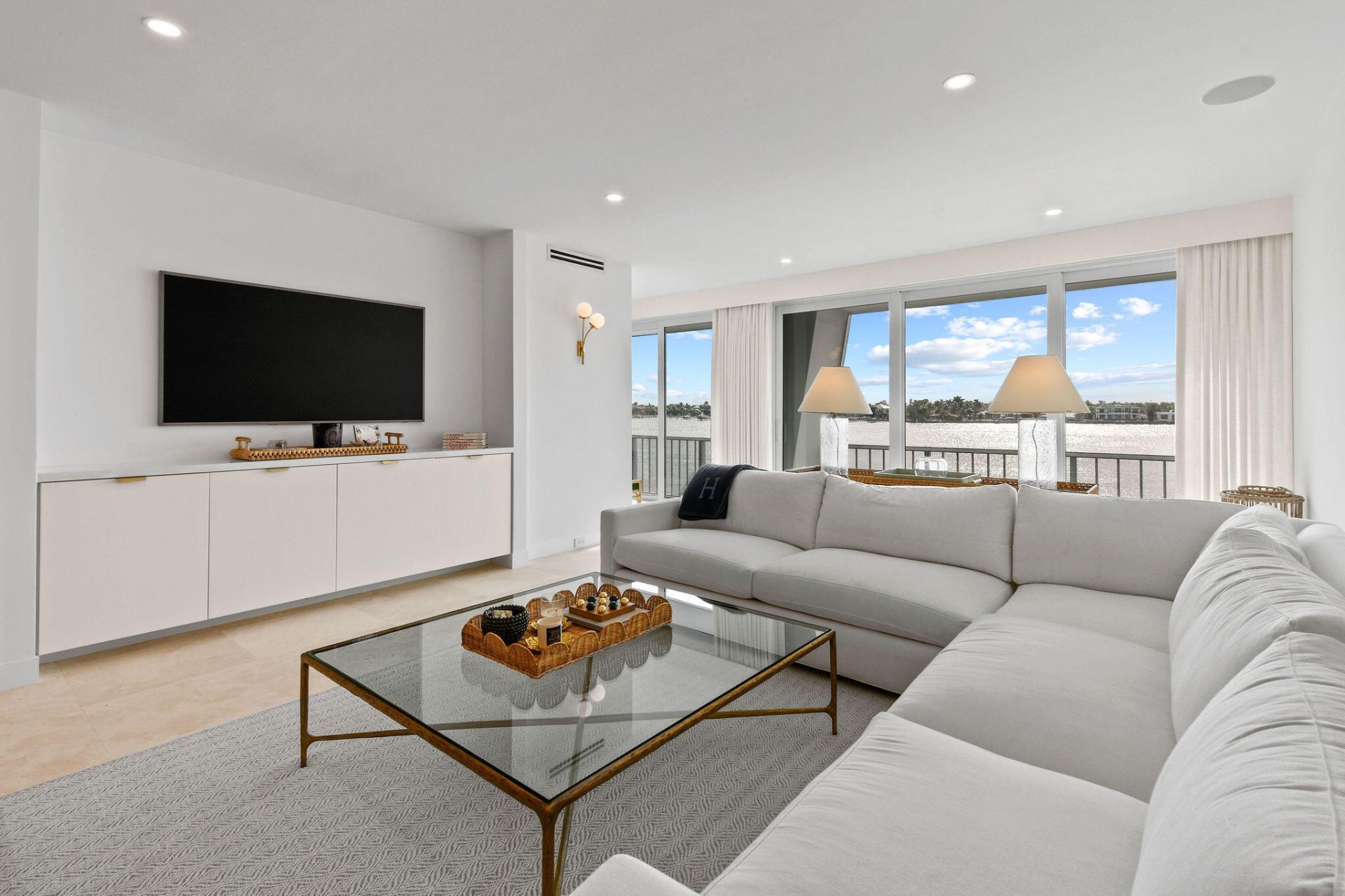 2180 Ibis Isle Road, Unit 12, Palm Beach, FL 33480 Photo