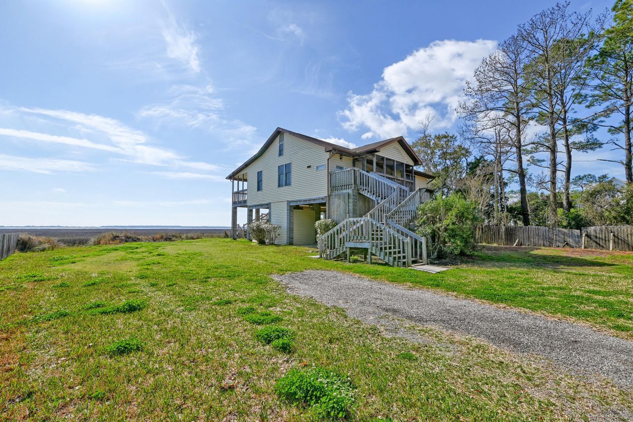 1538 Periwinkle Drive Photo 10