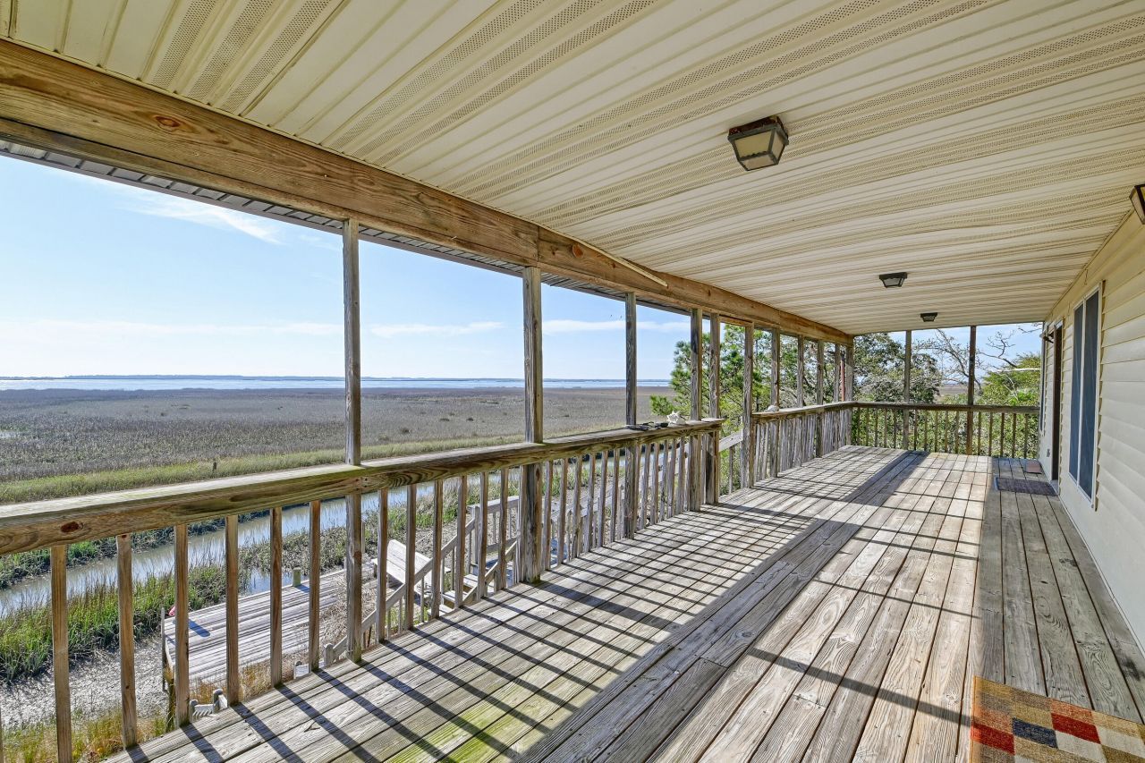 1538 Periwinkle Drive Photo 16