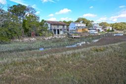 1538 Periwinkle Drive photo 4