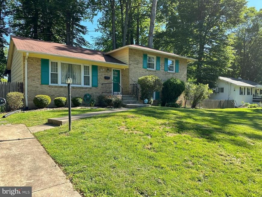 13911 Castaway Drive, Rockville, MD 20853 Main Photo