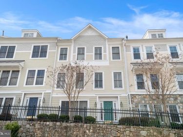 92 WASHINGTON STREET, OCCOQUAN, VA 22125