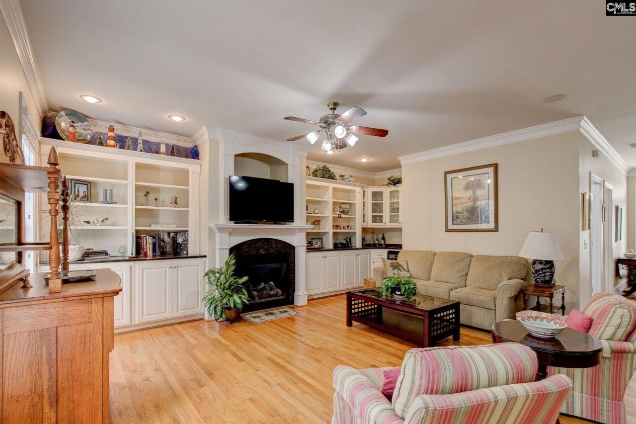 502 Eagle Pointe Drive  Photo 14