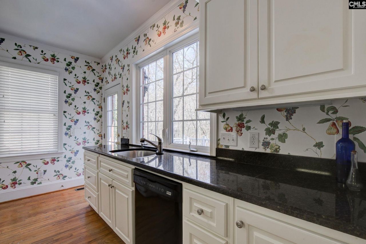 502 Eagle Pointe Drive  Photo 31