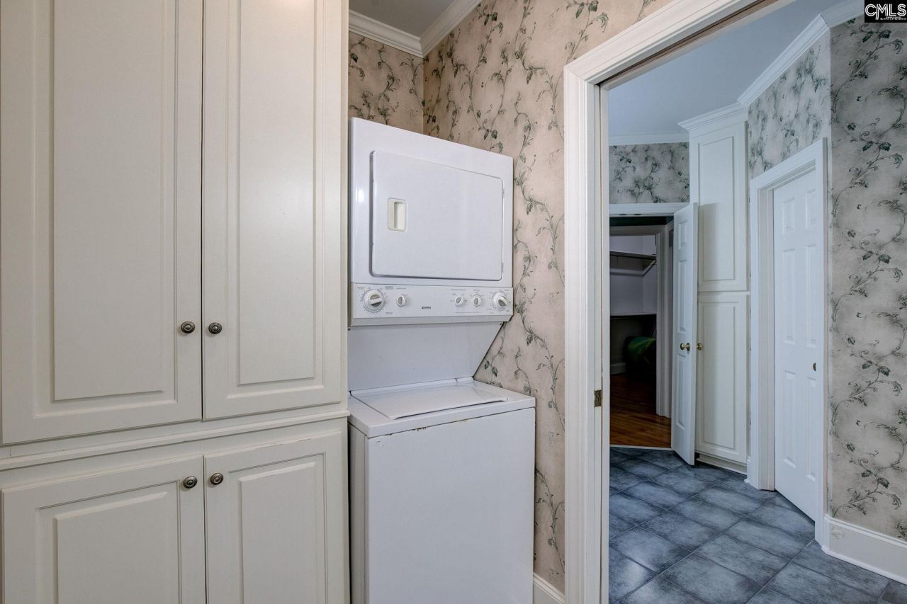 502 Eagle Pointe Drive  Photo 41