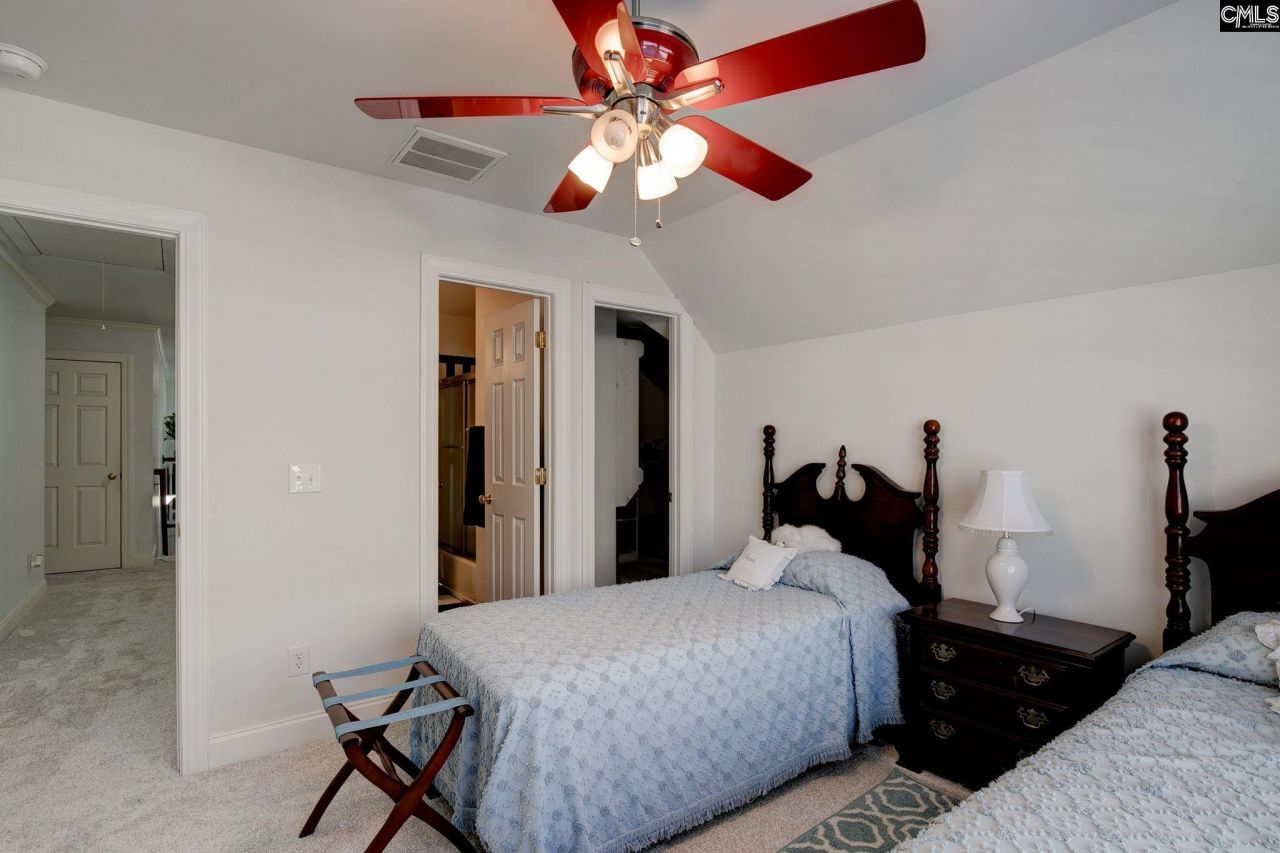 502 Eagle Pointe Drive  Photo 49