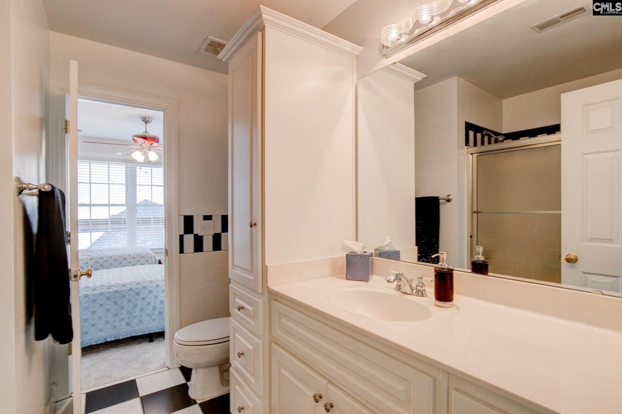 502 Eagle Pointe Drive  Photo 50