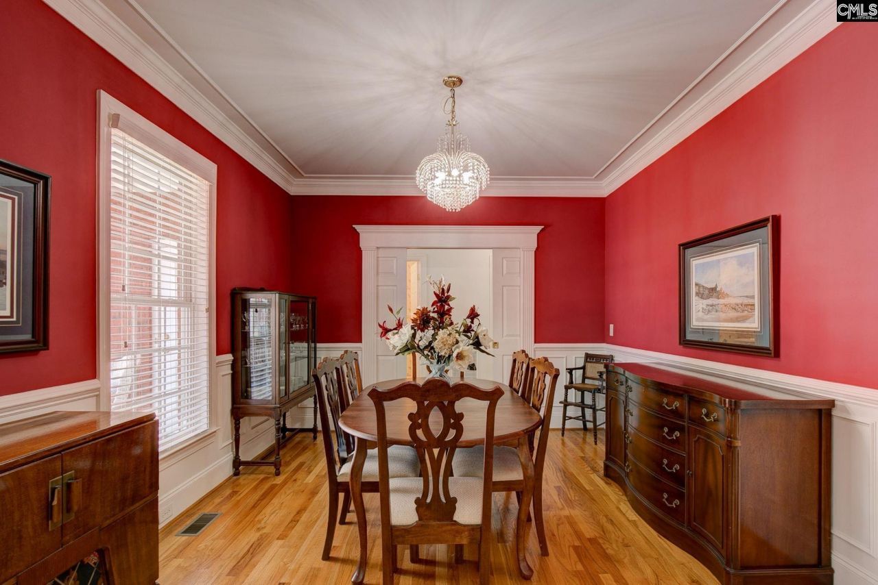 502 Eagle Pointe Drive  Photo 8