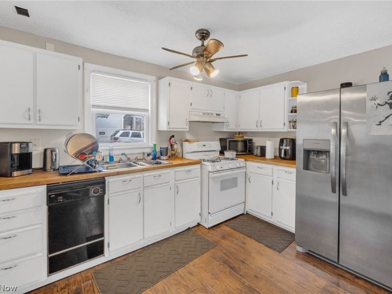 1984 W 52 Street, Cleveland, OH 44102 Photo 12