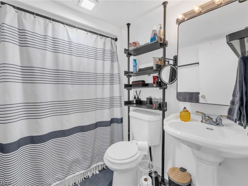 1984 W 52 Street, Cleveland, OH 44102 Photo 15